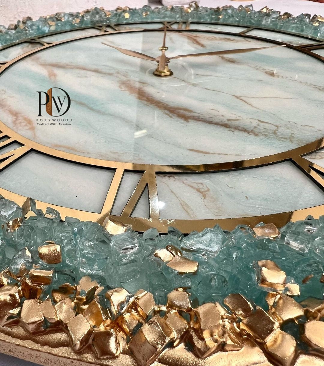 Royal Amethyst Crystal Resin Wall Clock