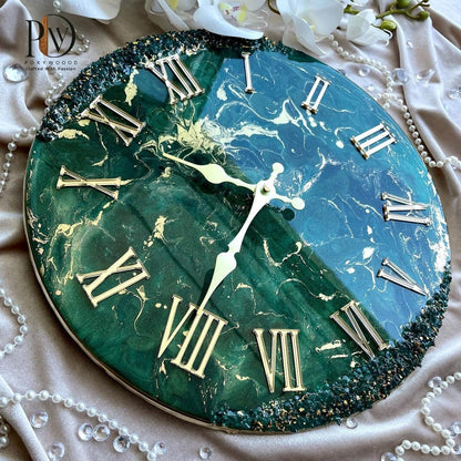 Jungle Green Luxury Resin Wall Clock