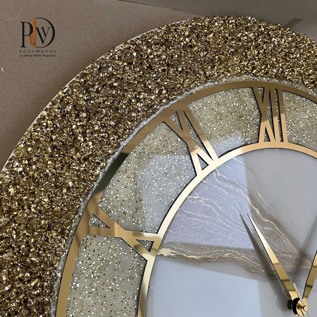 Royal Elegance Gold Wall Clock – Luxury Timepiece
