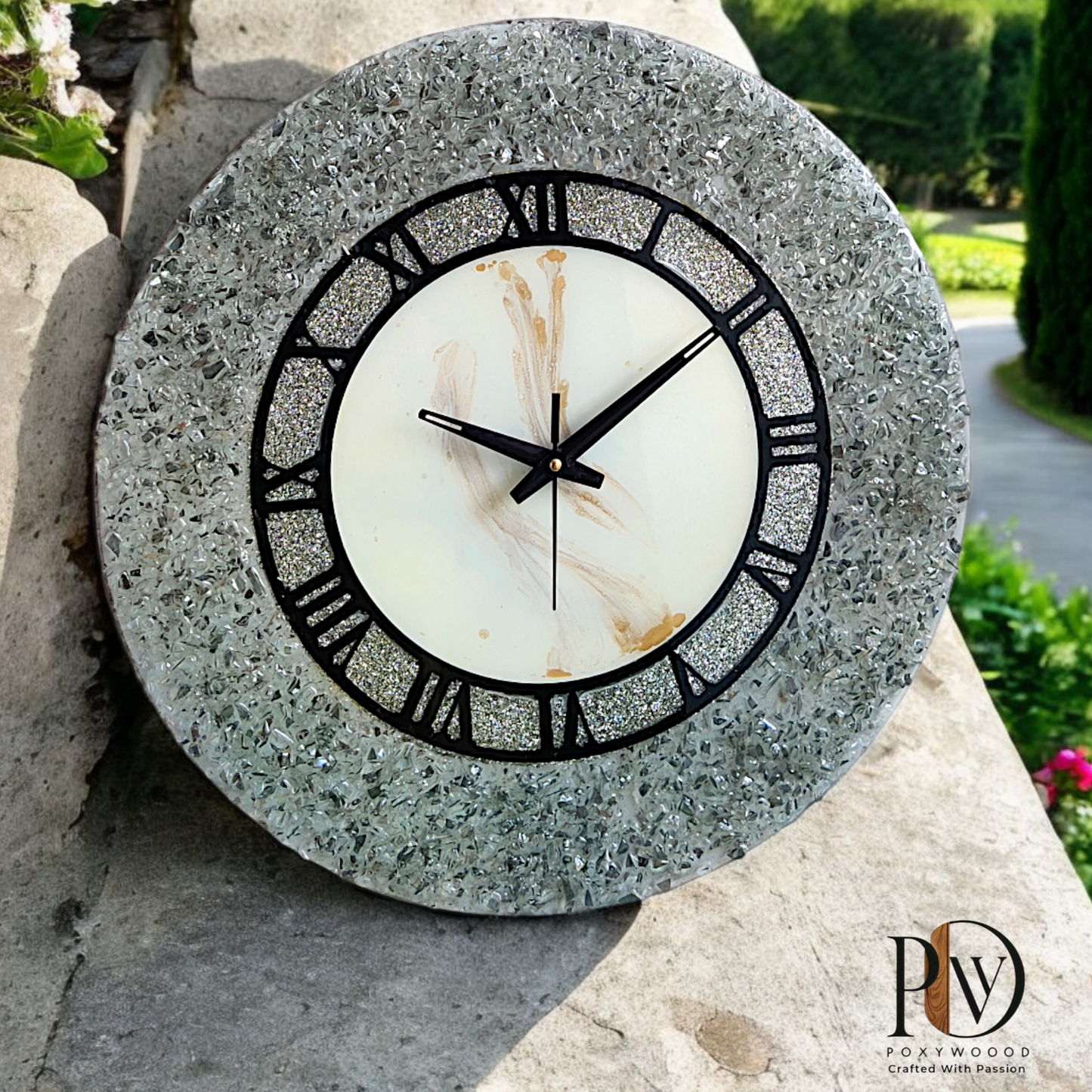 Frost Stone Luxury Resin Wall Clock