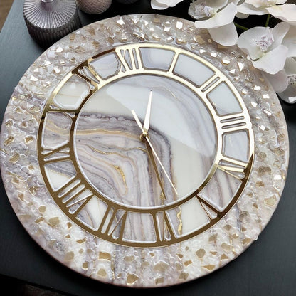 Pearlescent Marble Epoxy Clock