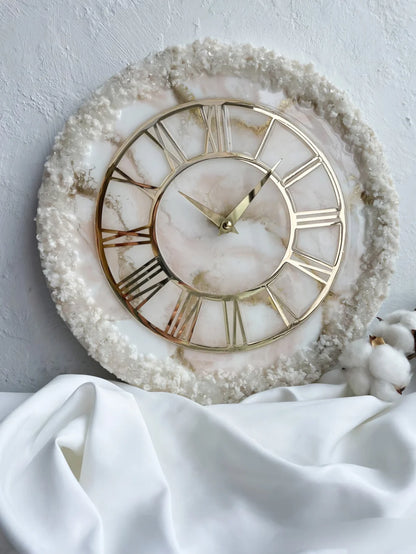 Pearl Aura Gold Crystal Resin Wall Clock