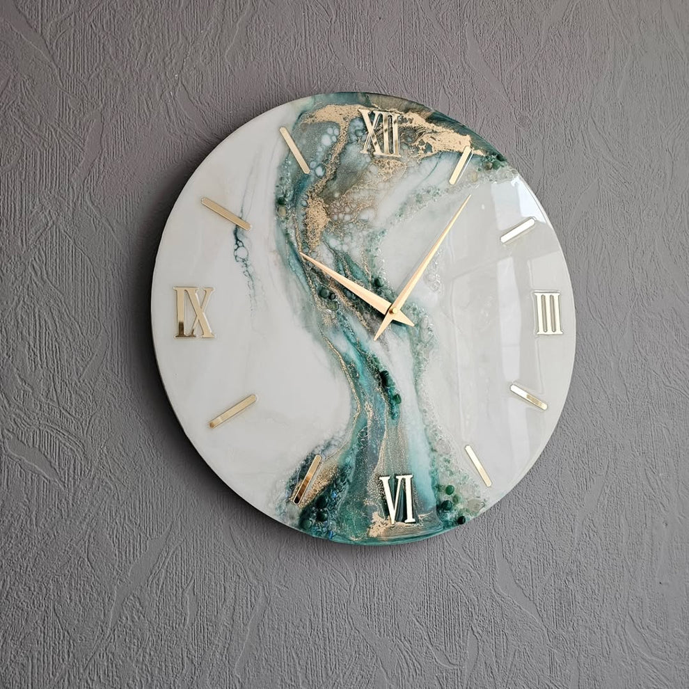 Emerald Veil Gold Resin Wall Clock
